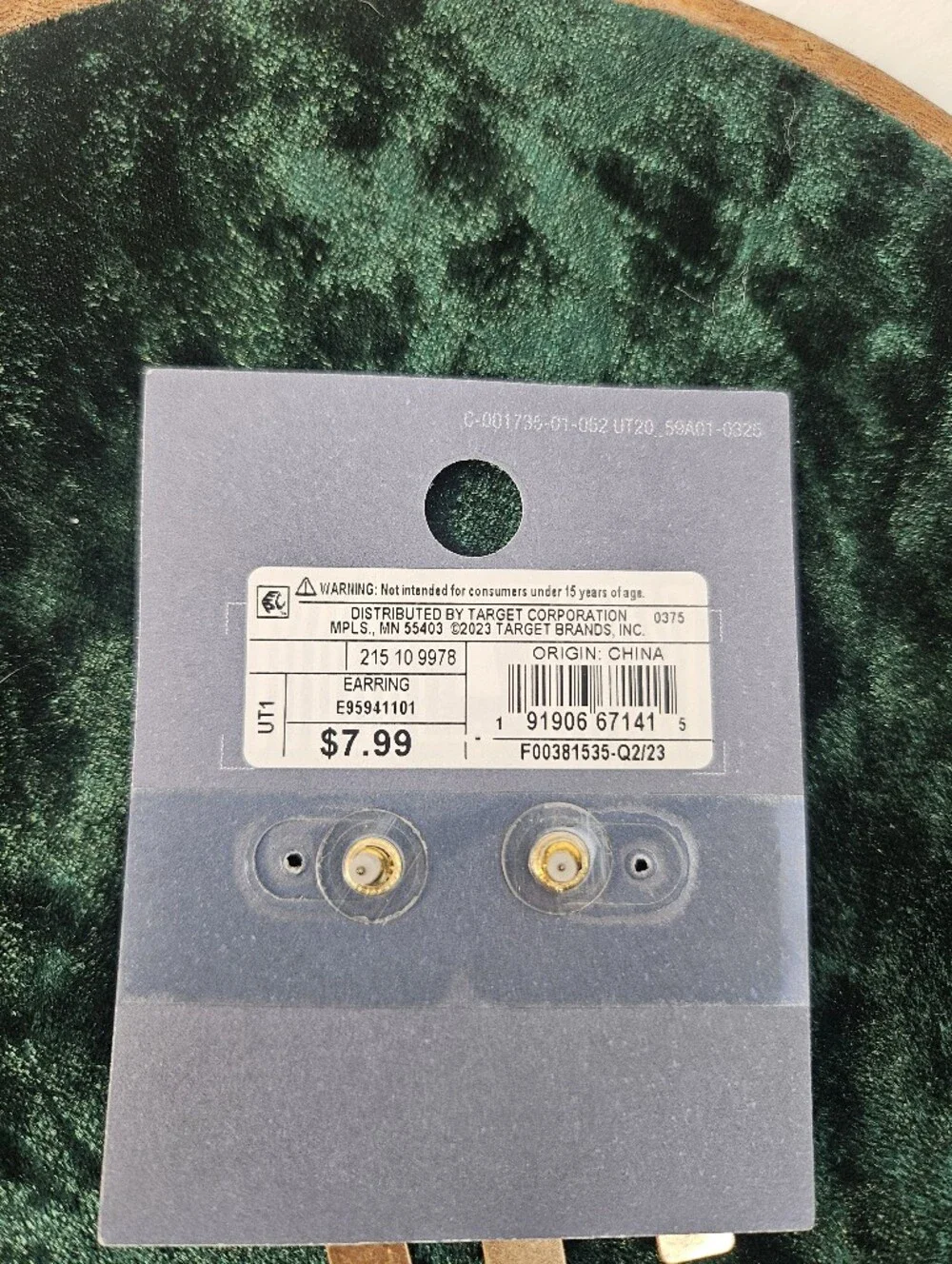 Universal Thread nwt matte
